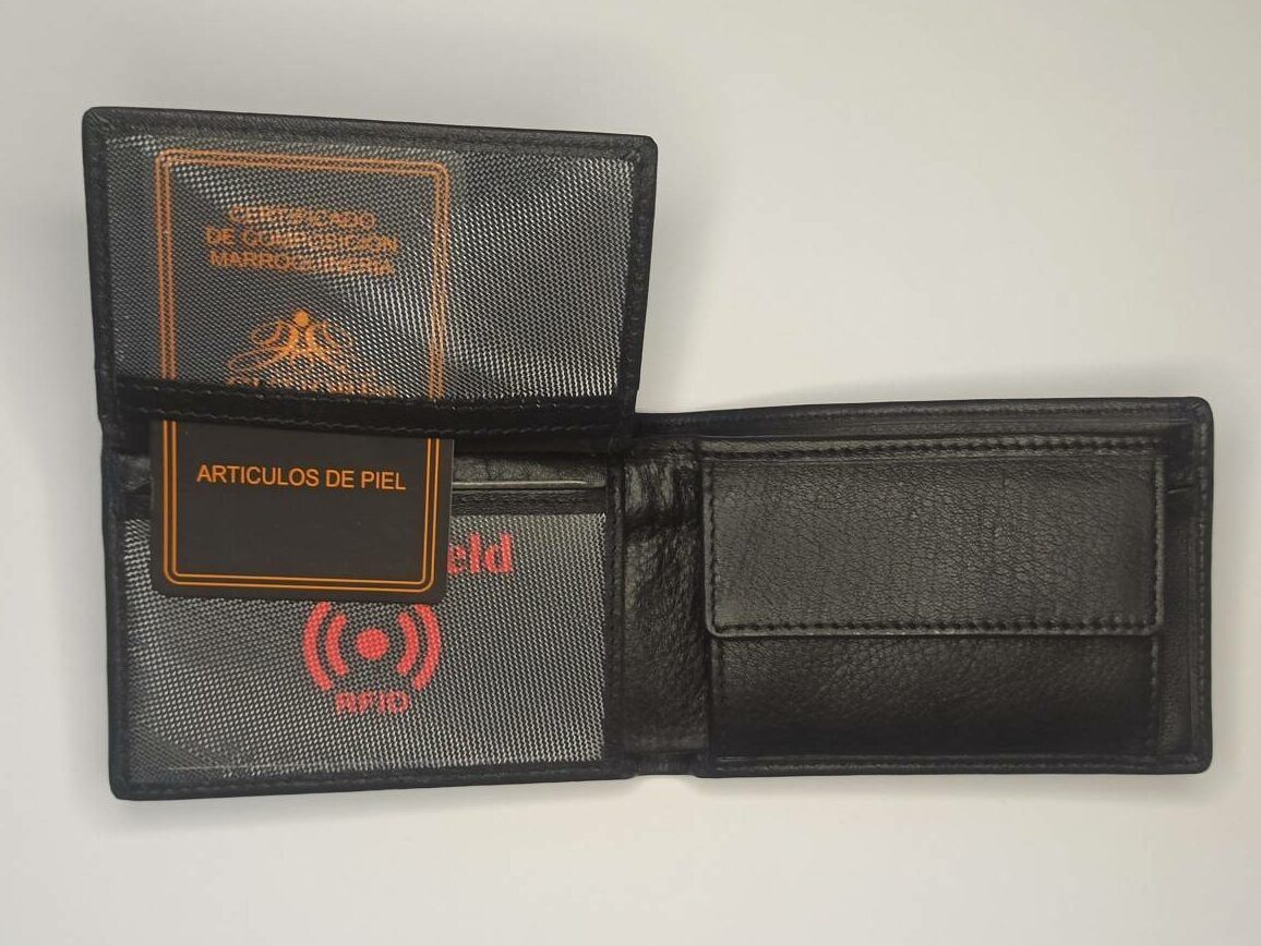 Cartera GUTIORE · Billetero con Monedero · En Piel · RFID · Formato americano (horizontal)