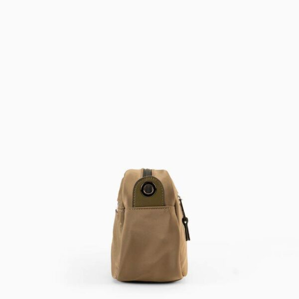 Bolso bandolera de la marca Pepe Moll de la coleccion Pulsar en color kaki y color negro
