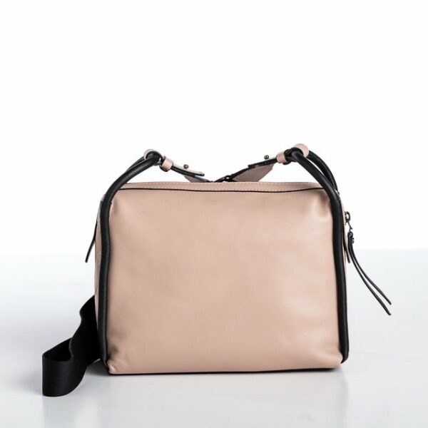 Bolso bandolera de mujer en piel de la marca Robert Pietri