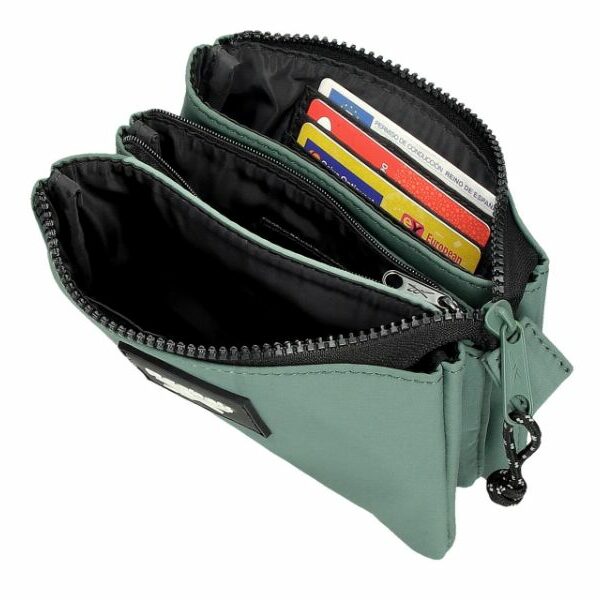 Monedero billetero neceser de la marca Reebok de la coleccion Elsie