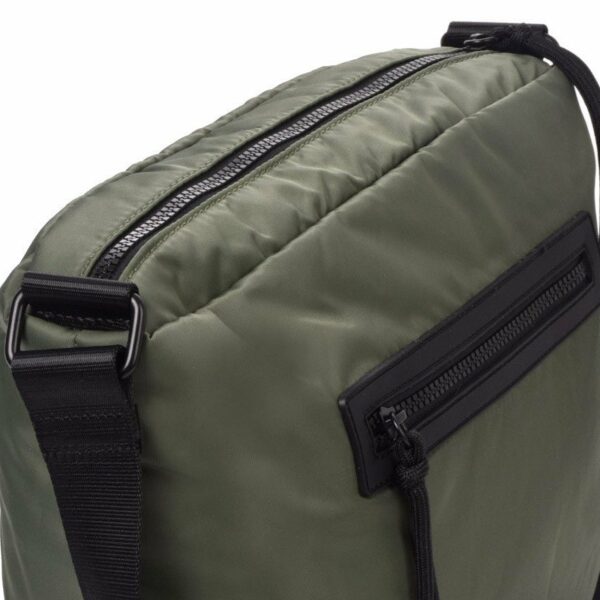 Bolso bandolera KCB · Bandolera grande · Color Negro y Kaki · Coleccion Puffy · VEGAN