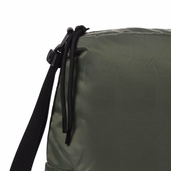 Bolso bandolera KCB · Bandolera grande · Color Negro y Kaki · Coleccion Puffy · VEGAN