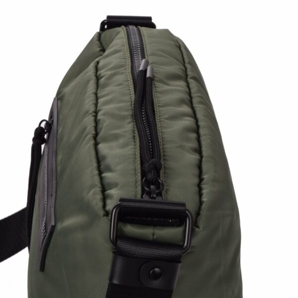 Bolso bandolera KCB · Bandolera grande · Color Negro y Kaki · Coleccion Puffy · VEGAN