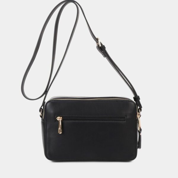 Bolso BINNARI · Bolso Bandolera · Tamaño medio rectangular · Color Negro · Coleccion Cádiz