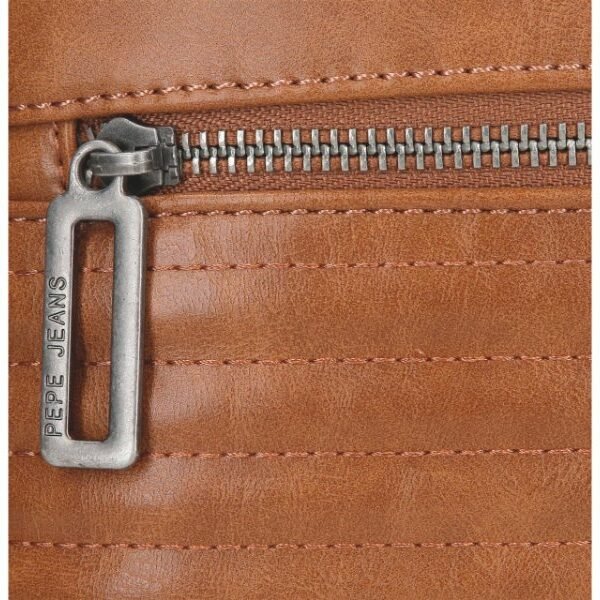 Mochila Pepe Jeans · Mochila mediana · Coleccion Biker · Color Marron claro