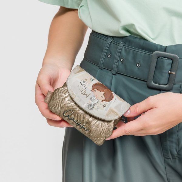 Monedero pequeño con solapa y boquilla ANEKKE · Coleccion Sophia
