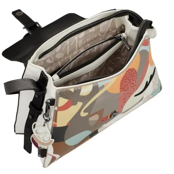 Bandolera ANEKKE · Bandolera mediana con solapa · Coleccion Eikon