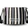 Bolso DEVOTA & LOMBA · Tamaño mediano · Asa bandolera ajustable