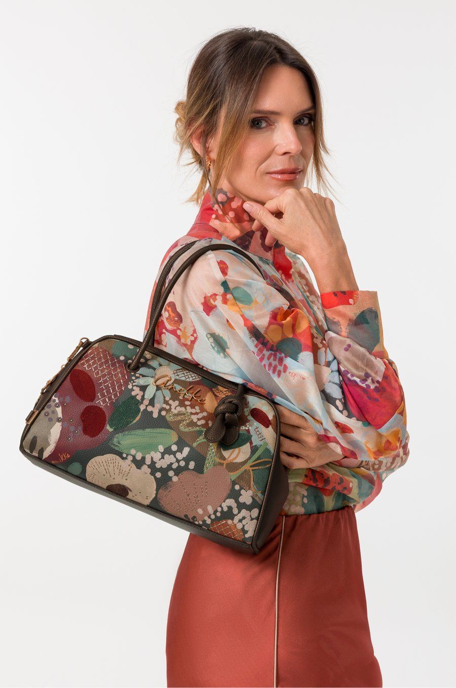 Bolso bandolera ANEKKE · Tipo bowling · Tamaño mediano · Coleccion Blossom